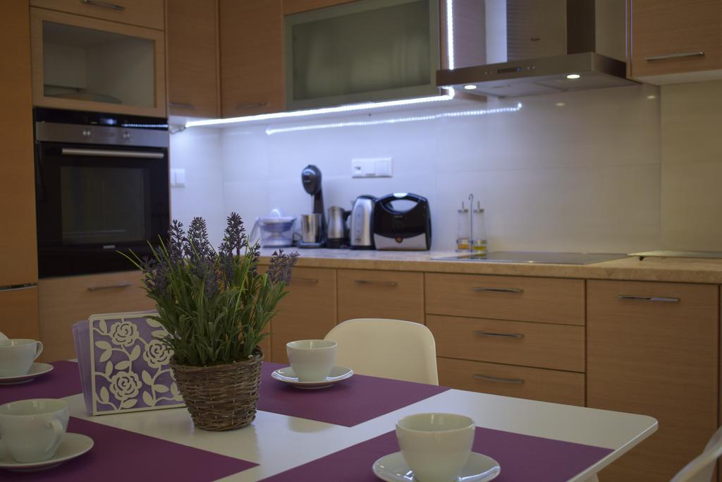 Studio Holiday Kalamata Daire Dış mekan fotoğraf